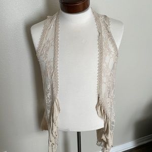 Beige Lace vest size large